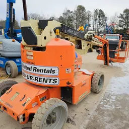 2016 JLG E450AJ Articulating Boom Lift