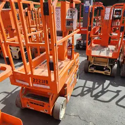 2019 Snorkel TM12E Self-Propelled One-Person Lift