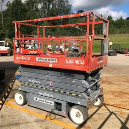 2015 Skyjack SJIII4632 Scissor Lift