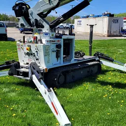 2022 S.D.P. Manufacturing EZ55MLP Digger Derrick