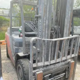 2018 Toyota 8FD35U Warehouse Forklift