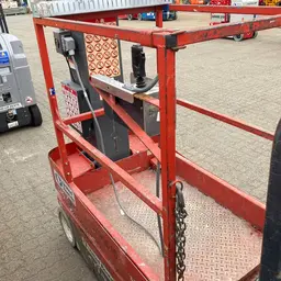 2018 Skyjack SJ12 Self-Propelled One-Person Lift