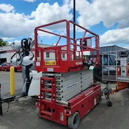 2018 MEC 4046SE Scissor Lift