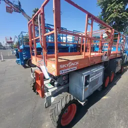 2015 Skyjack SJ6826RT Rough Terrain Scissor Lift