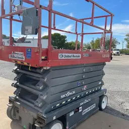 2017 Skyjack SJIII4740 Scissor Lift