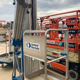 2018 Genie AWP-40SDC Pusharound Lift
