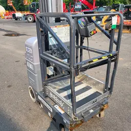 2017 JLG 20MVL Self-Propelled One-Person Lift